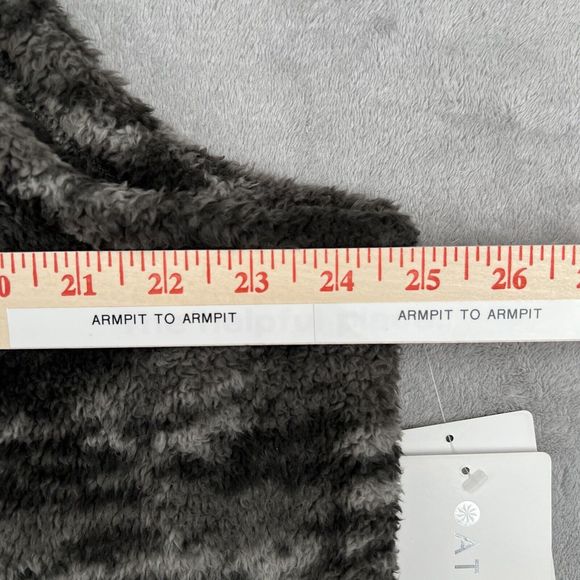 Athleta Tugga Vest Grey Black Women's Size 1X NEW NWT - Picture 3 of 9